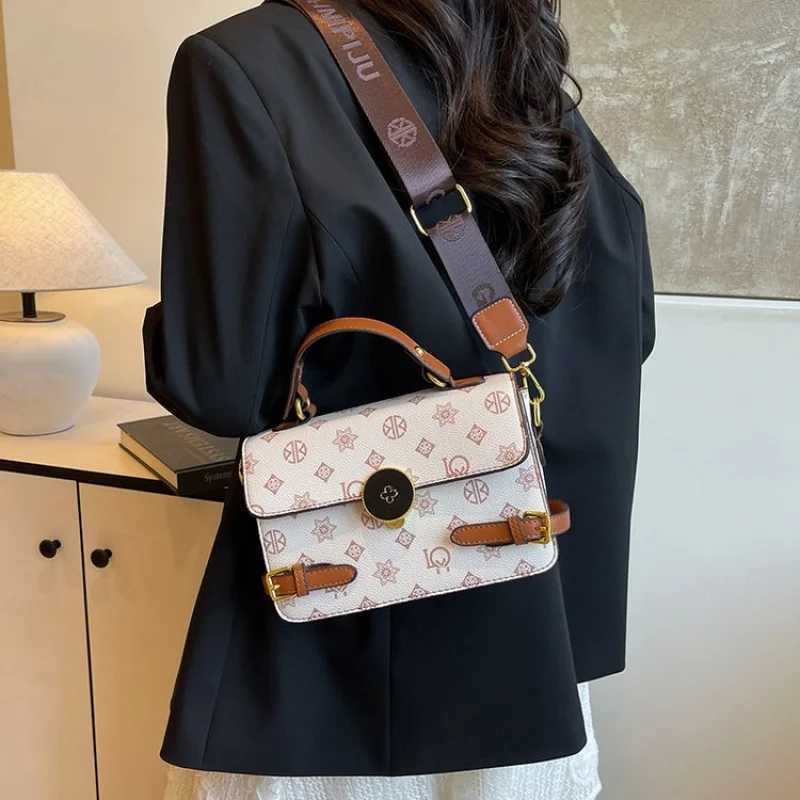 Elegant Ladies Handbag Premium Leather Tote Bag By Famous Designer - Classic Luxury Shoulder StyleW251106