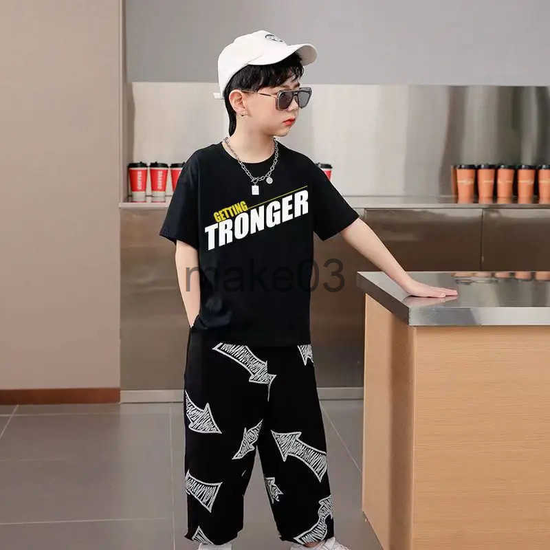 Boys set summer short sleeved T-shirt+loose pants 2PCS hip-hop childrens clothing for teenagers 8 10 12 14 years old J250403GR0X