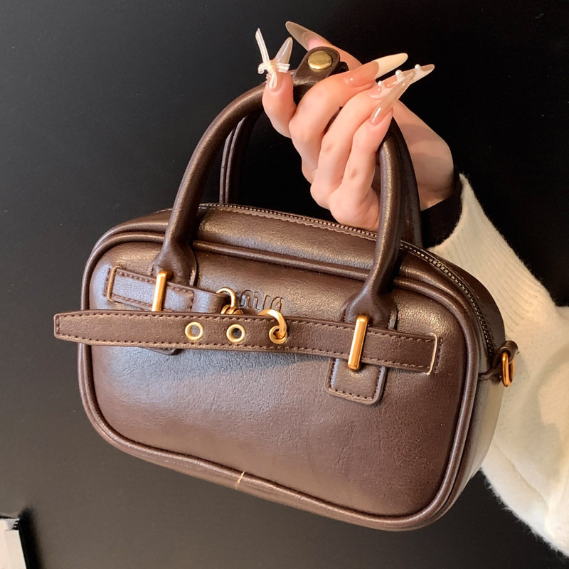 2025S Designer Women S Bag Super Niche Design For Women New Popular Versatile Hand Held Small Square Bag Single Shoulder Crossbody Women S Bag