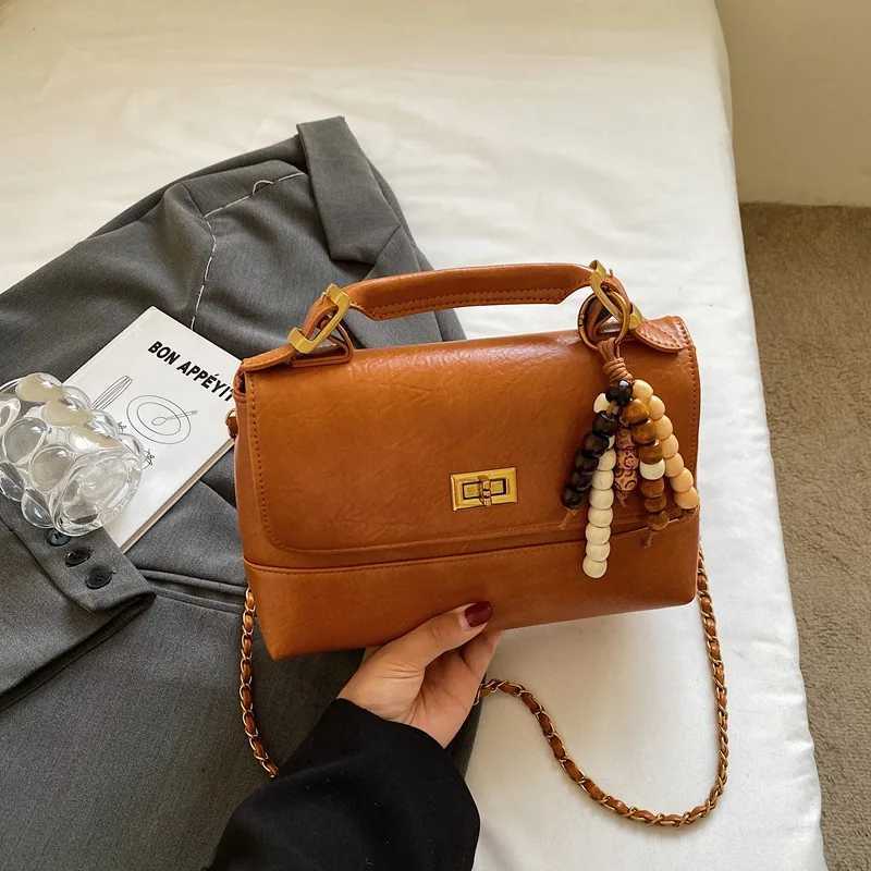2025 New Retro Chain Bag - Small Square Shoulder Purse Vintage Stylish High-Quality Leather HandbagW251106