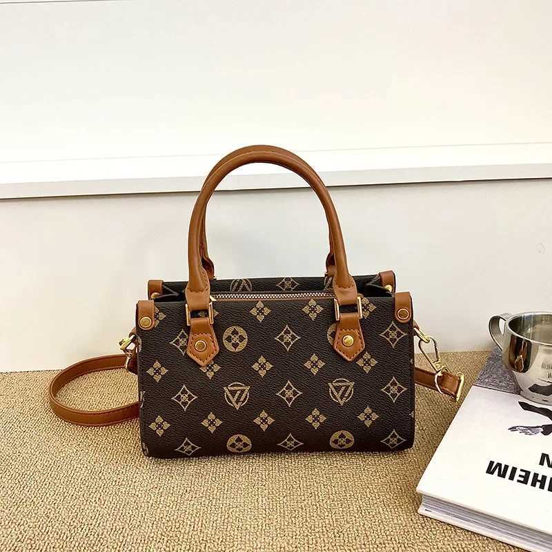 2025 New Womens Premium Handbags - Fashion Silk Scarf Printed Shoulder/Crossbody Portable HandbagsW251106