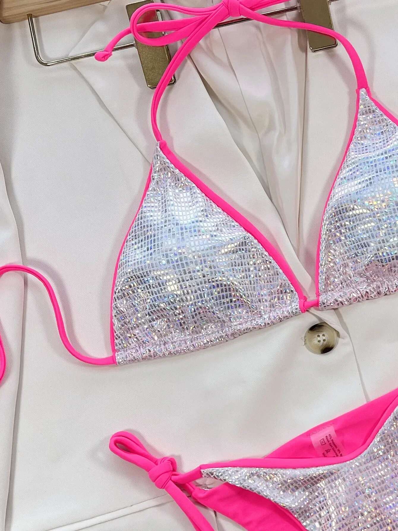 Dongdumaoyi Shiny White Patchwork Bikini Set Women Sequin Tie Side Thong Swimsuit Beach Bathing Suit Push Up Contrast Micro Swimwear