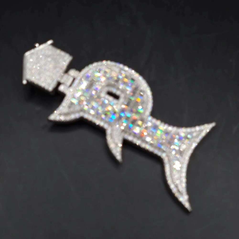 Silica necklace VVS letter silica pendant with 10kt platinum ice chain