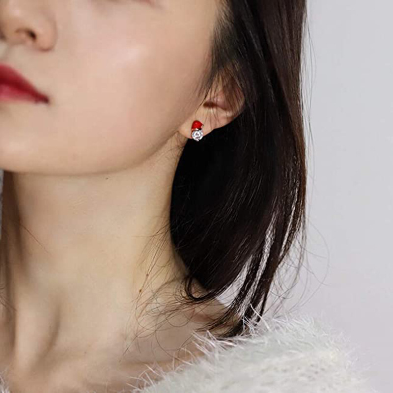 Top selg Christmas gift earrings with zircon drip oil dia studded snowman hat and ear accessories from Dingyuan