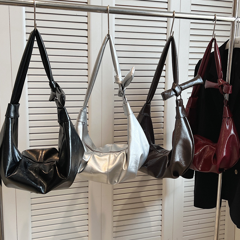 2025S Designer Women S Bag Underarm Women S Casual Versatile Single Shoulder Crossbody Large Capacity Soft Leather Pleated Niche Dumpling Bag