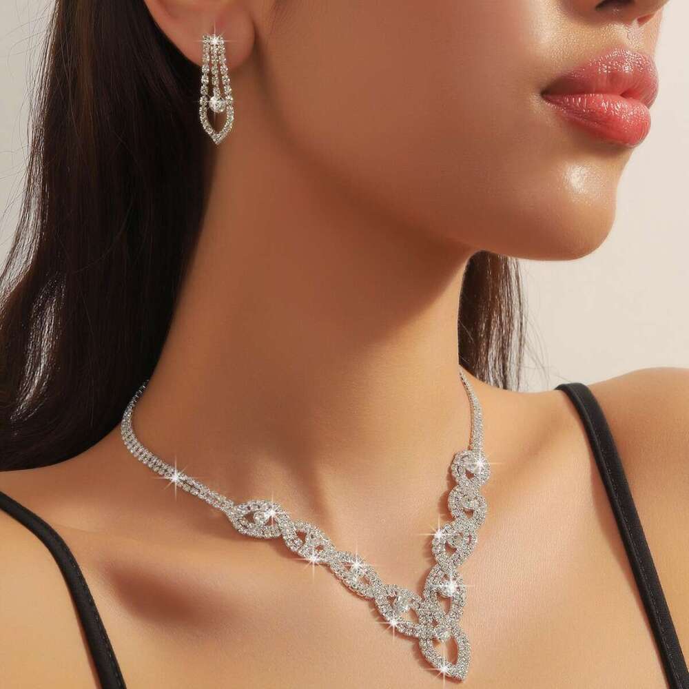 Future style bride water droplet shaped sexy dia studded necklace+earring set premium version