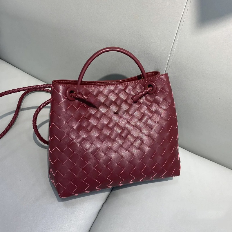 Fashion Niche Metal Rope Buckle Bow Braided Women Tote hot Leather Large Capacity Single Shoulder Bag