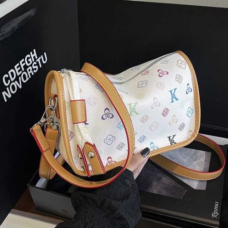 Women Stylish Shoulder Handbag Designer Inspired Leather Ladies Bag Crossbody Convertible Chic Daily Use BagW251106