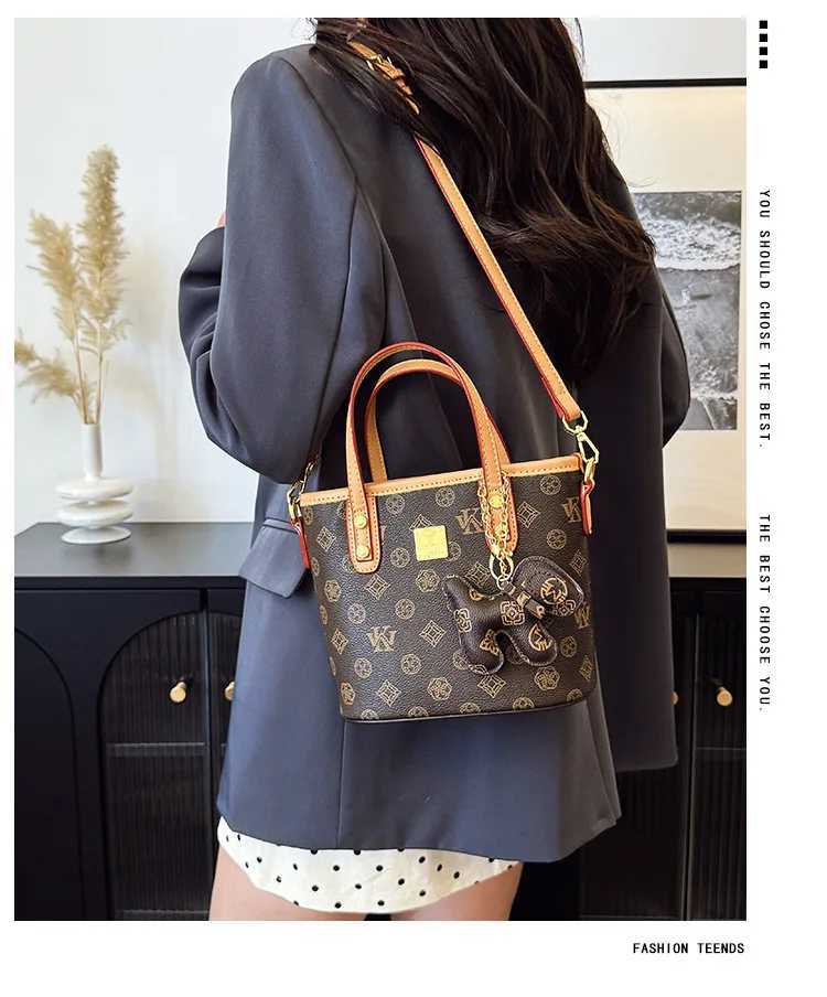 2025 New Womens Market Basket Bag - Vintage Shoulder/Crossbody Purse Stylish Spacious Trendy Retro DesignW251106