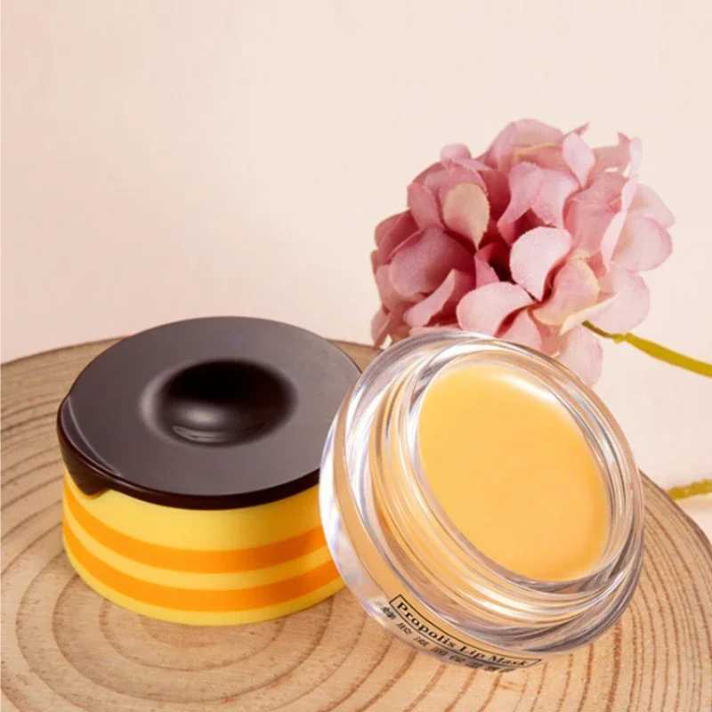 One summer moisturizing lipstick sleep lipstick long-lasting nourishing lip care crack resistant neutral with lip care makeup W250407