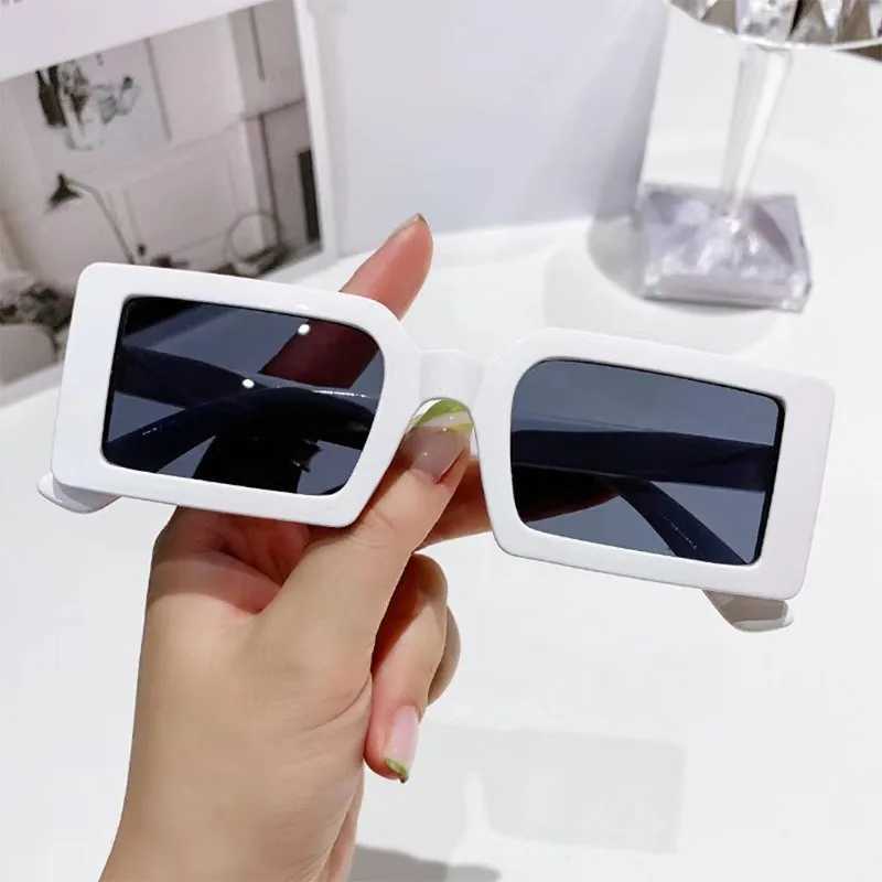 New Womens Small Frame Sunglasses Women Fashion Jelly Color Square Sun Glasses Outdoor Travel Trend Eyewear UV400 Oculos De SolC250411