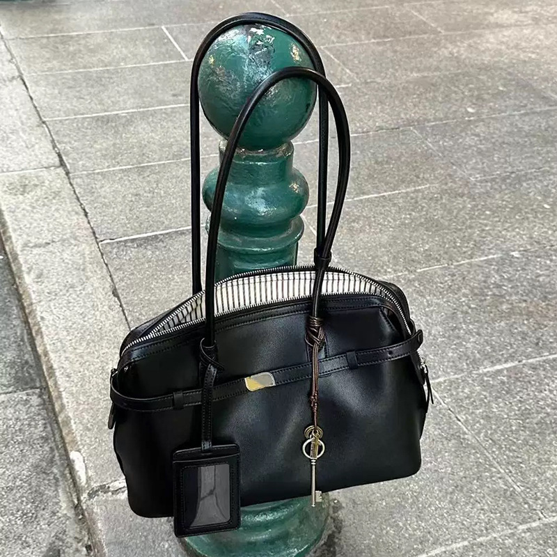 Internet Celebrity's Same 25 Year Spring New Large Capacity Briefcase, Niche High-End Handbag, Underarm Bag For Women