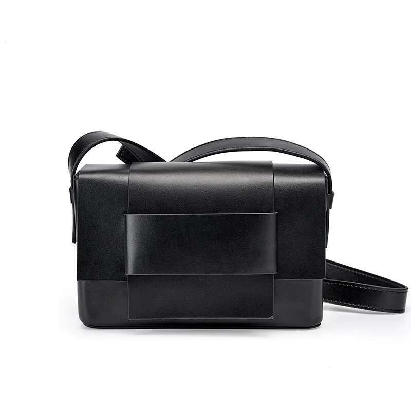 Alirattan New Genuine Leather Crossbody For Women Designer Winter Fashion High Quality Cowhide Lady Casual Shoulder Bag A271