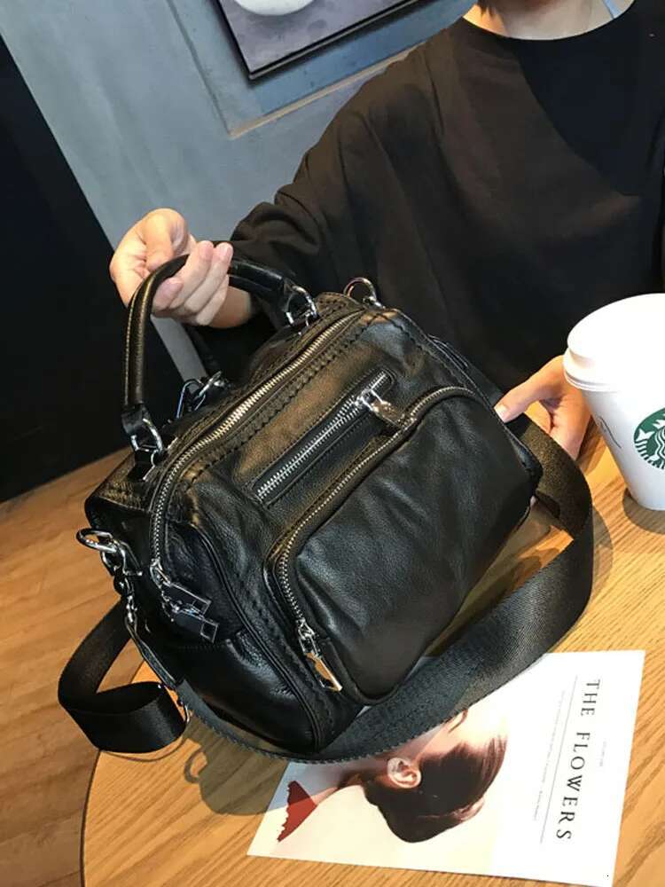 Black Genuine Leather Women Handbag Fashion Zipper Cowhide Totes Single Shoulder Simple Solid Color Casual Crossbody Bags