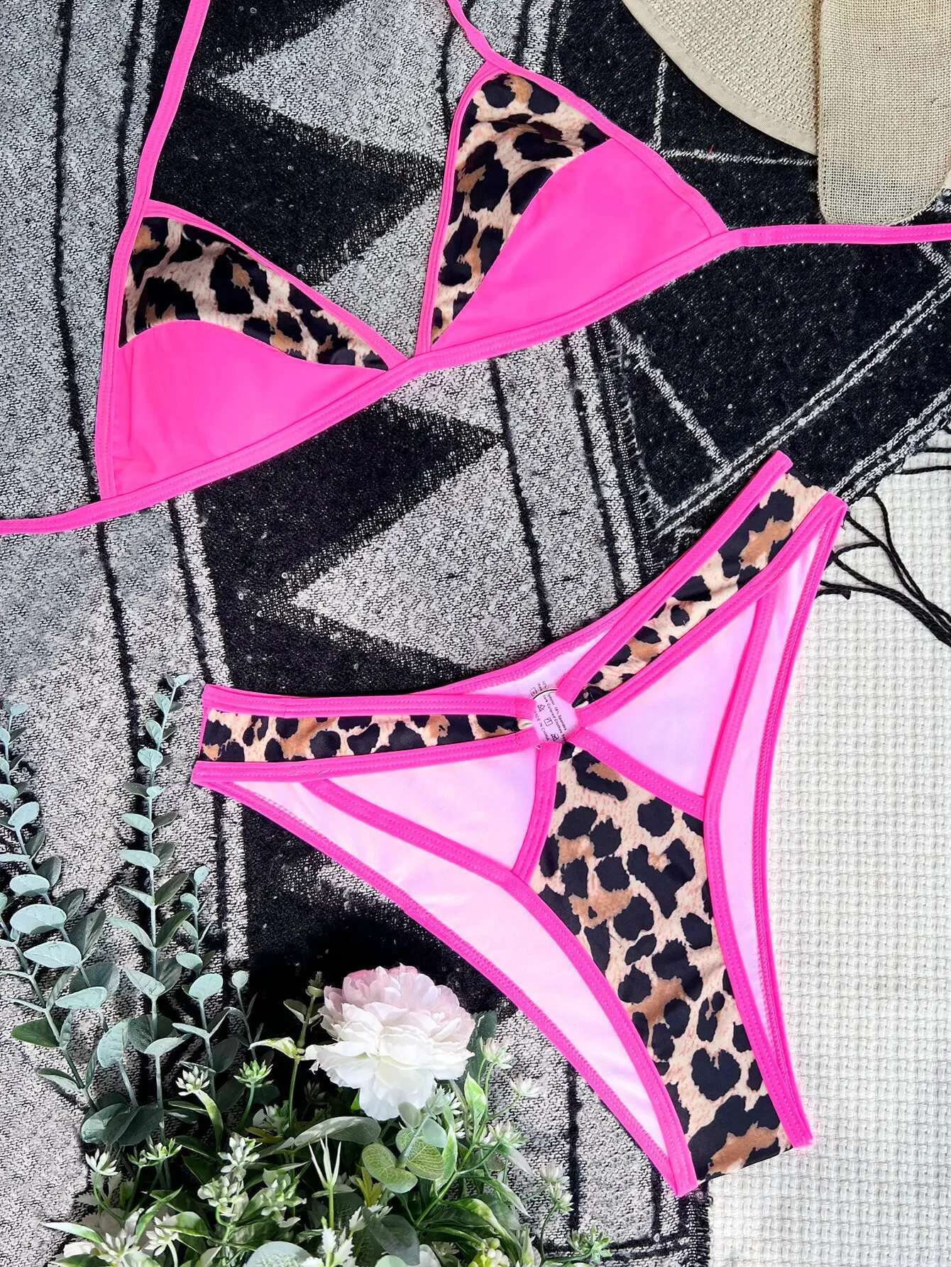 Dongdumaoyi Sexy Pink Leopard Print Patchwork Bikini Women Push Up Cut Out Ring Linked High Waist Swimsuit Lace Bathing Suit Swimwear