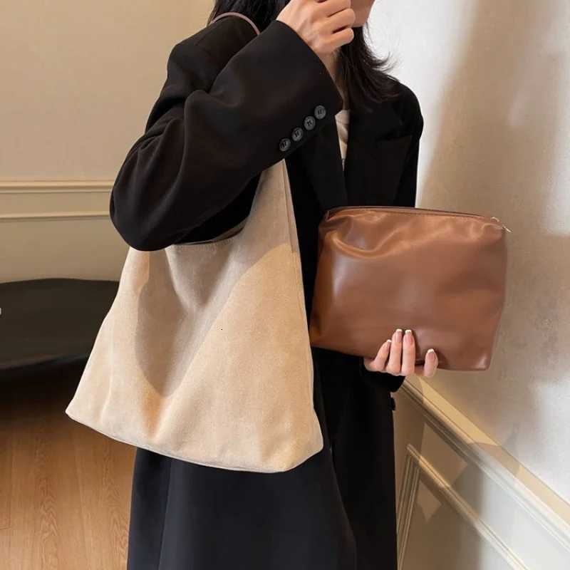 Elegant-chic 2025 New Ladies Luxury Brand Leather Tote Bag Famous Designer Popular Casual ClassicW251106