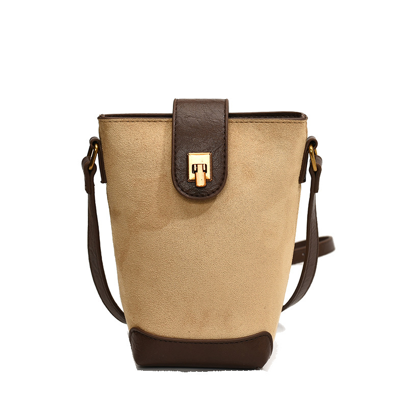 2025S Designer Women S Bag Bucket Women S Korean Version Niche Simple Casual Shoulder New Trendy And Stylish Crossbody Bag