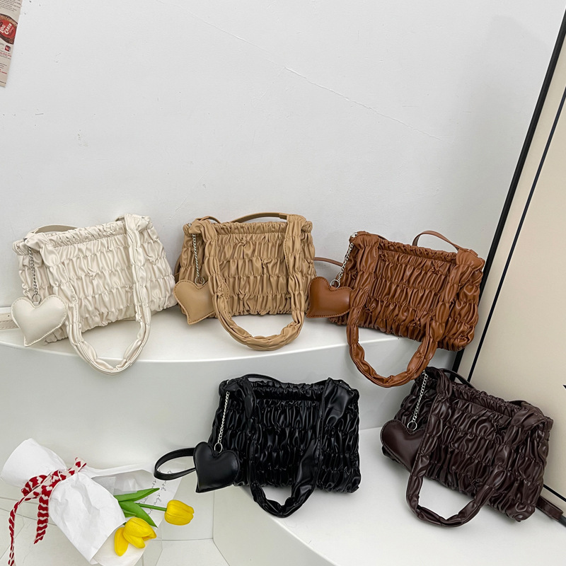 2025S Designer Women S Bag Autumn Armpit Women S New Pleated Small Square Bag Versatile Single Shoulder Casual Crossbody Bag