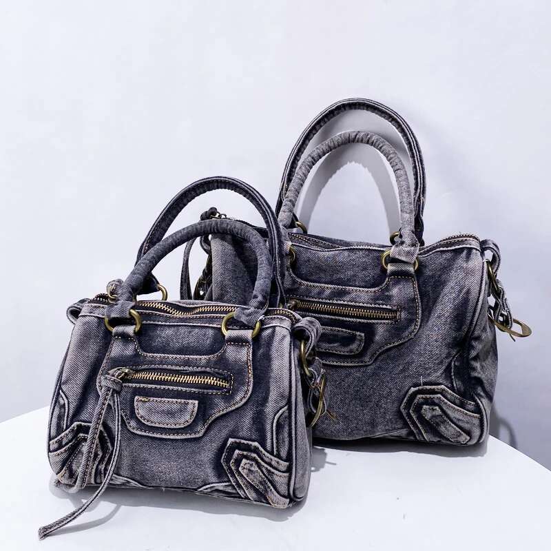 Moto & Biker Denim Pillow Bags For Women Designer Handbag Purse 2024 New In Washing Process Patchwork Top Handle Shoulder