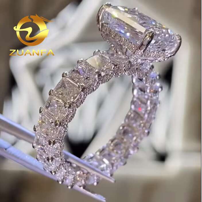 Luxury Women Jewelry 10k 14k 18k White Gold Diamond Ring Vvs Radiant Cut Eternity Ring Band Engagement Rings Moissanite