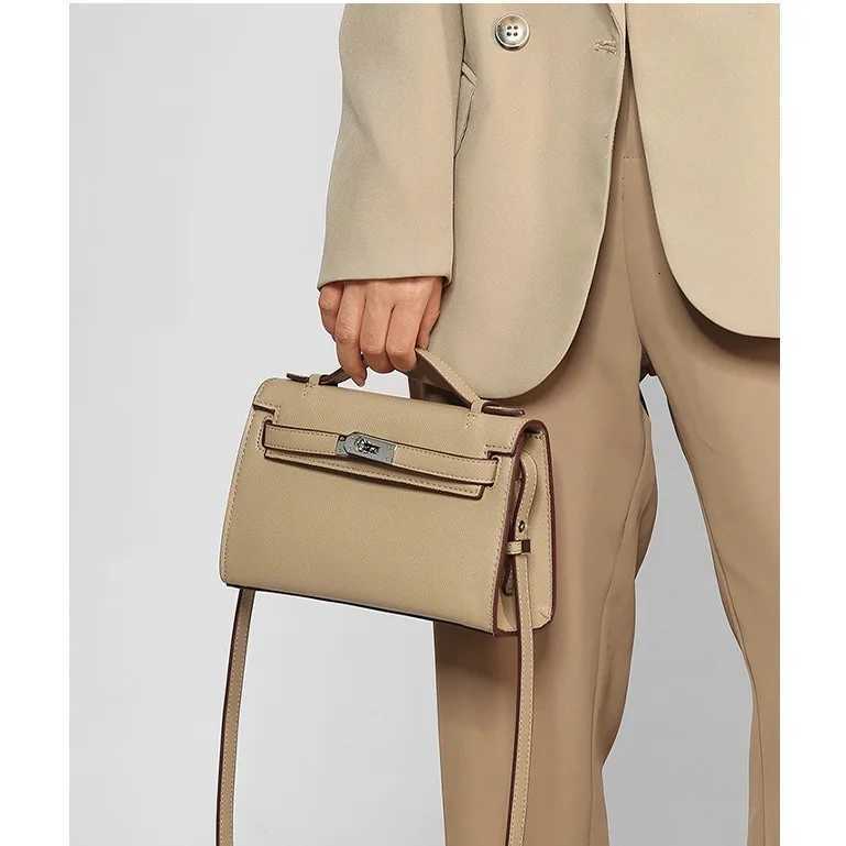 Luxury Ladies Leather Tote Bag Classic Designer Crossbody Handbag Elegant Women Shoulder Messenger BagW251107