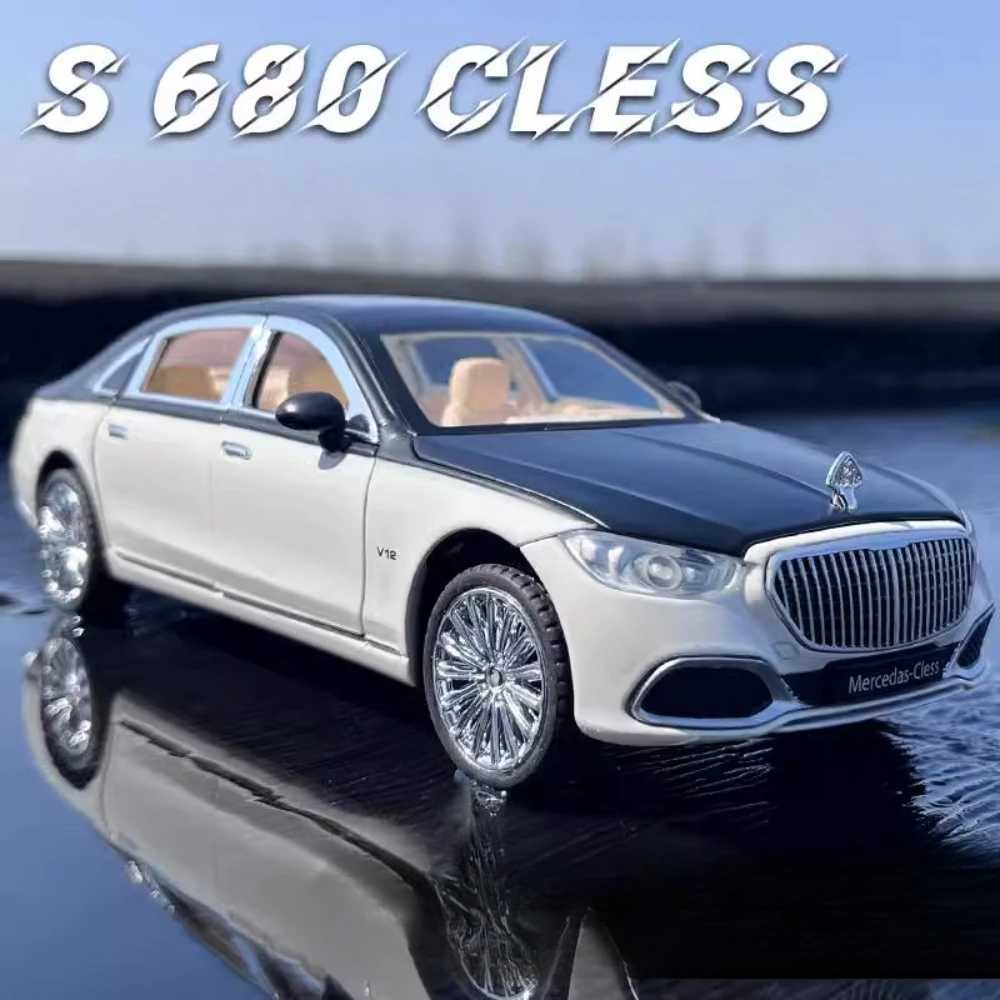 1 24 Maybach S680 Car Model Toy Door Open Sound Light Pull Back Die Cast Metal Shock Absorber Model Boy Series GiftXJ250407