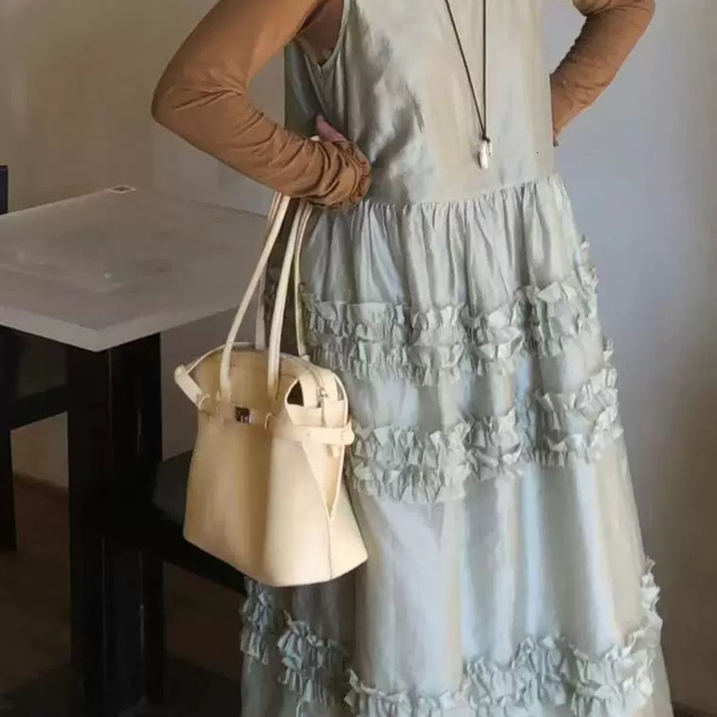 Internet Celebrity's Same 25 Year Spring New Large Capacity Briefcase, Niche High-End Handbag, Underarm Bag For Women