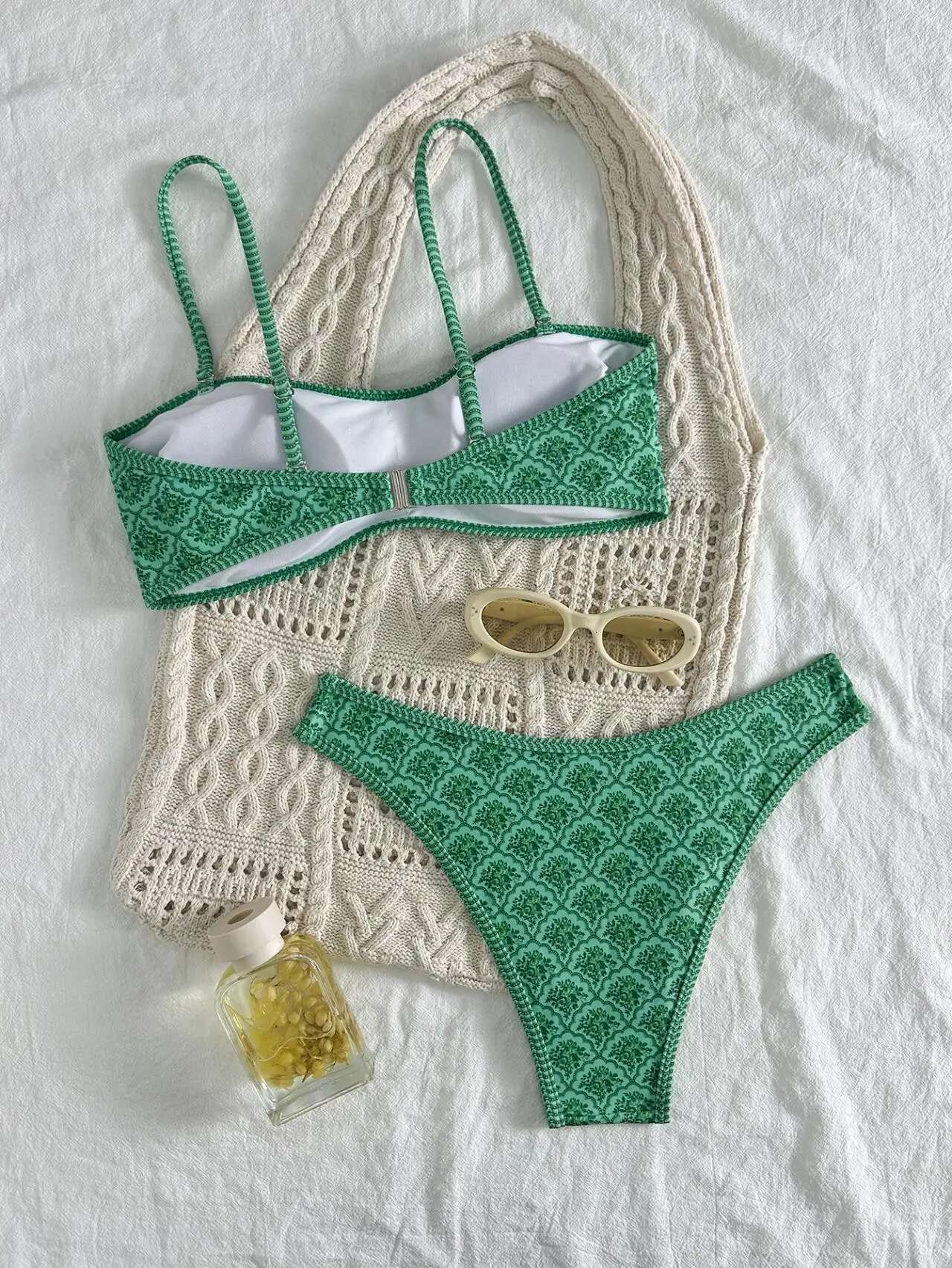 Dongdumaoyi Sexy Bandeau Bikini Women Green Floral Pleate Push Up Padded Thong Swimsuit Summer Bathing Suit Two Piece Swimwear Biquini