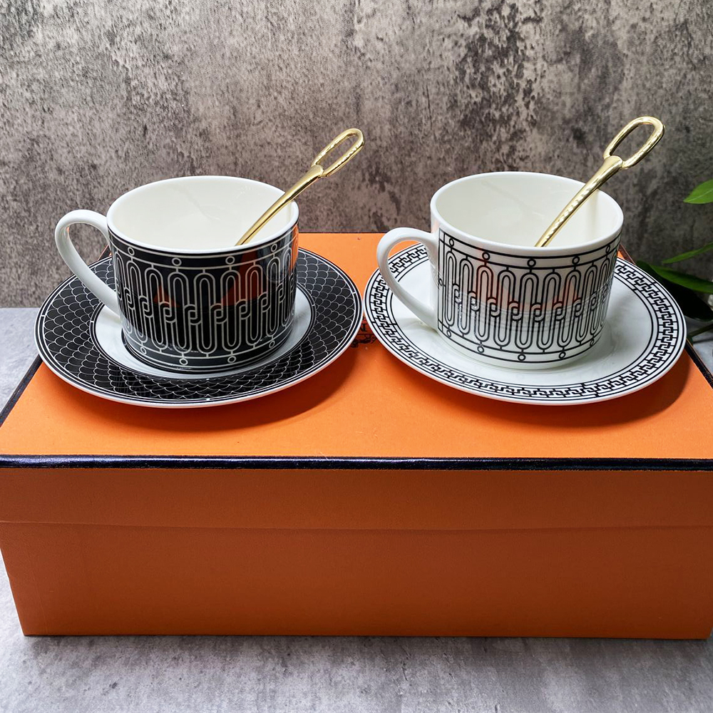 Cup holder European ceramic coffee cup Afternoon tea cup Dish spoon Christmas gift Home hotel bar decoration cup