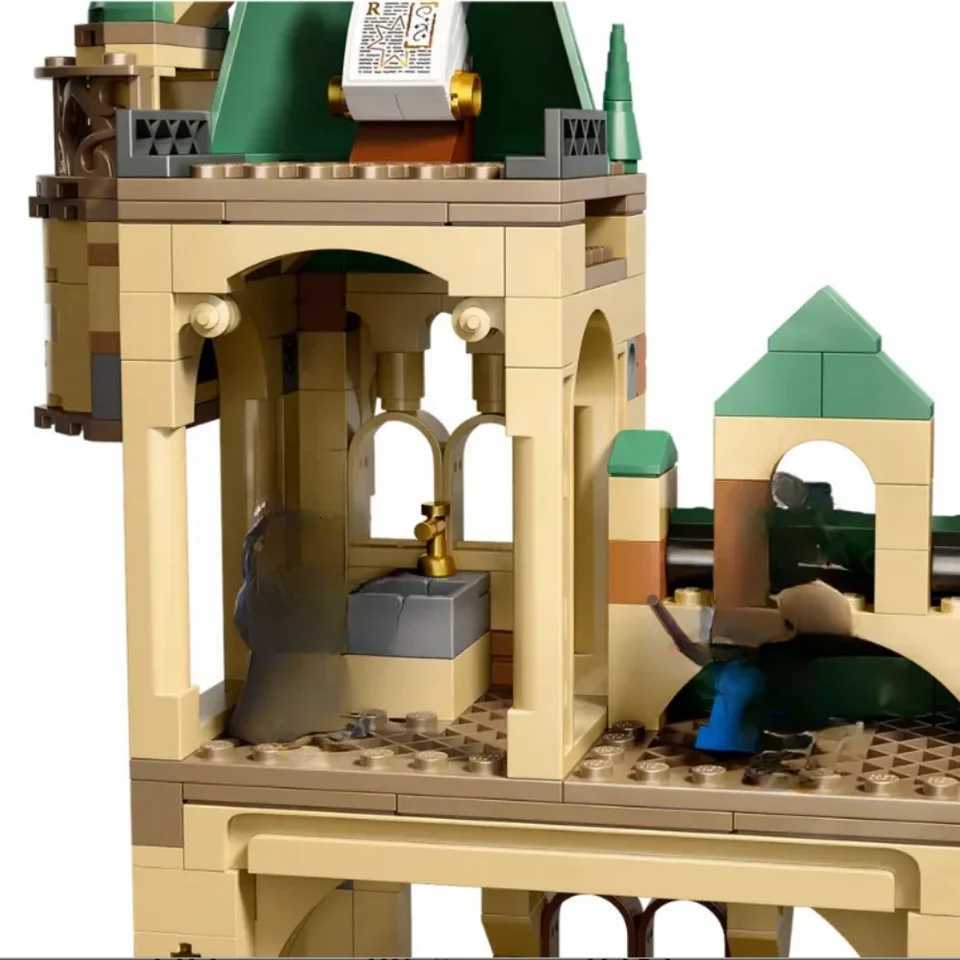 587Pcs Room of Requirement Magic House Model Moc Bricks 76413 Building Blocks Movie Sets Kids Toys Birthday Gifts for Boys 6114 Y251107