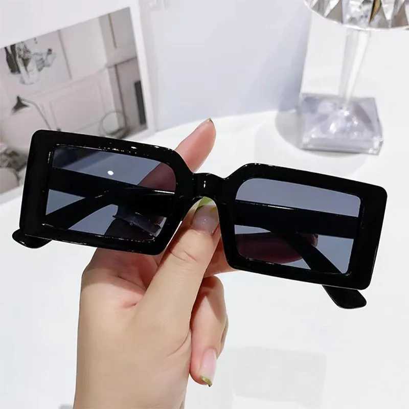 New Womens Small Frame Sunglasses Women Fashion Jelly Color Square Sun Glasses Outdoor Travel Trend Eyewear UV400 Oculos De SolC250411