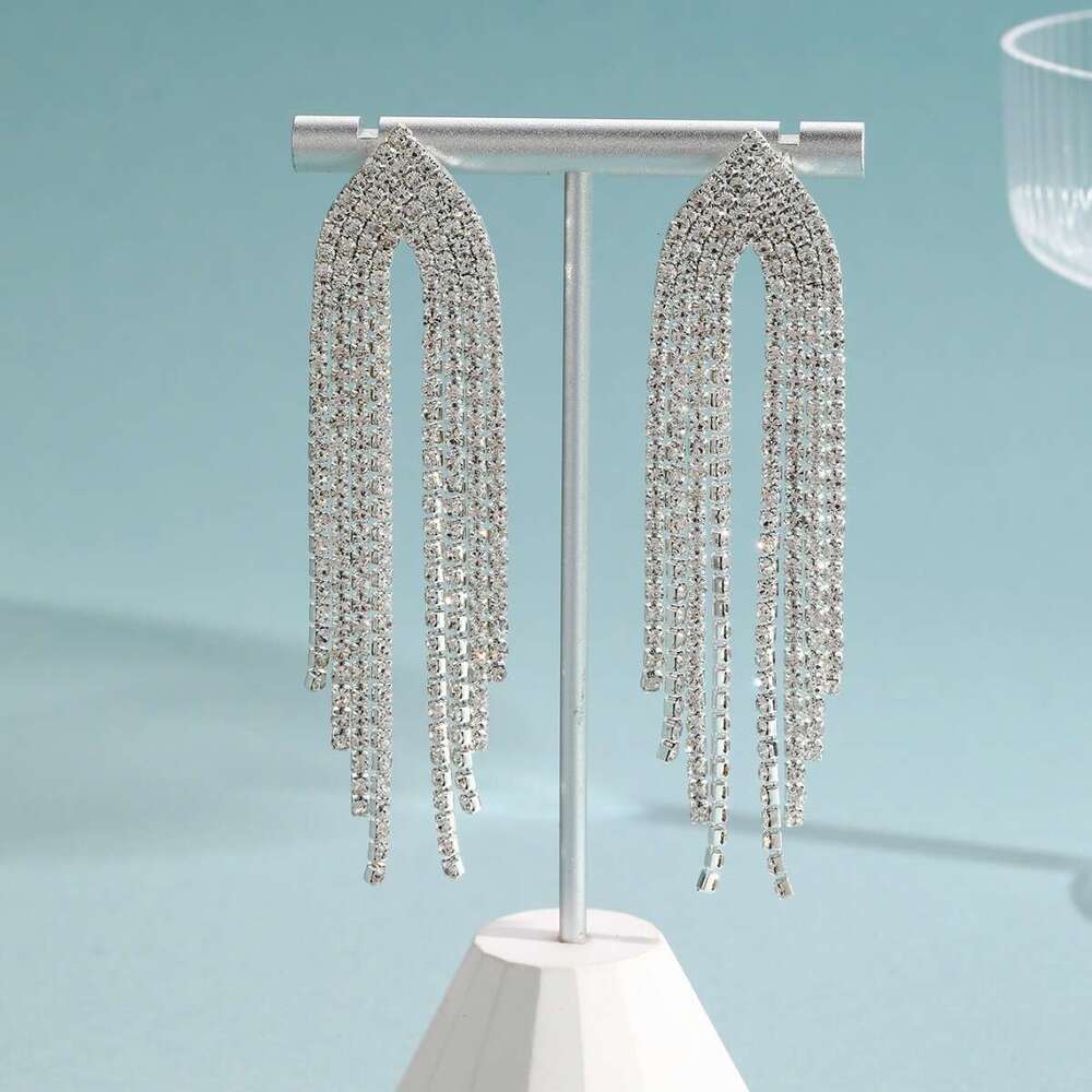 Cool temperament~Long tassel earrings female internet celebrity 2024 new trendy Korean full dia trend high-end feeg light