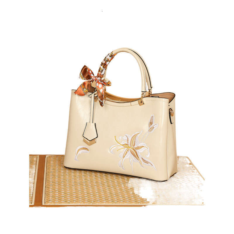 Designer Bag Birthday Mom Practical Suitable Mother In Law Ladies Gift Box For Year Old High End