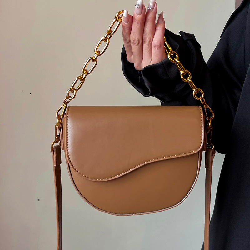 2025S Designer Women S Bag High Quality Stylish Minimalist Saddle For Autumn Trendy And Versatile Single Shoulder Crossbody Bag