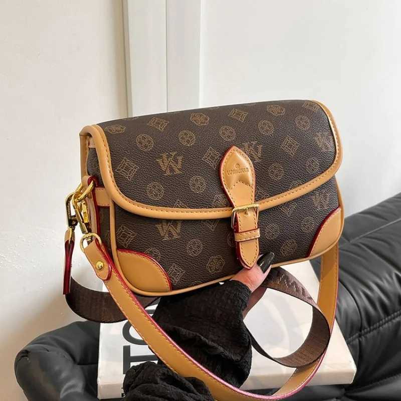 High-End Luxury Brand Ladies Messenger Bag Leather Elegant Famous Designer Fashionable Daily Vintage Commuter BagW251107