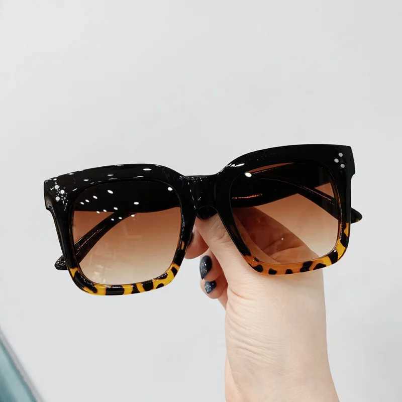 Oversized Square Sunglasses Woman Retro Black Driving Shades Eyewear Female Vintage Brand Designer Mirror Sun Glasses OculosC250411