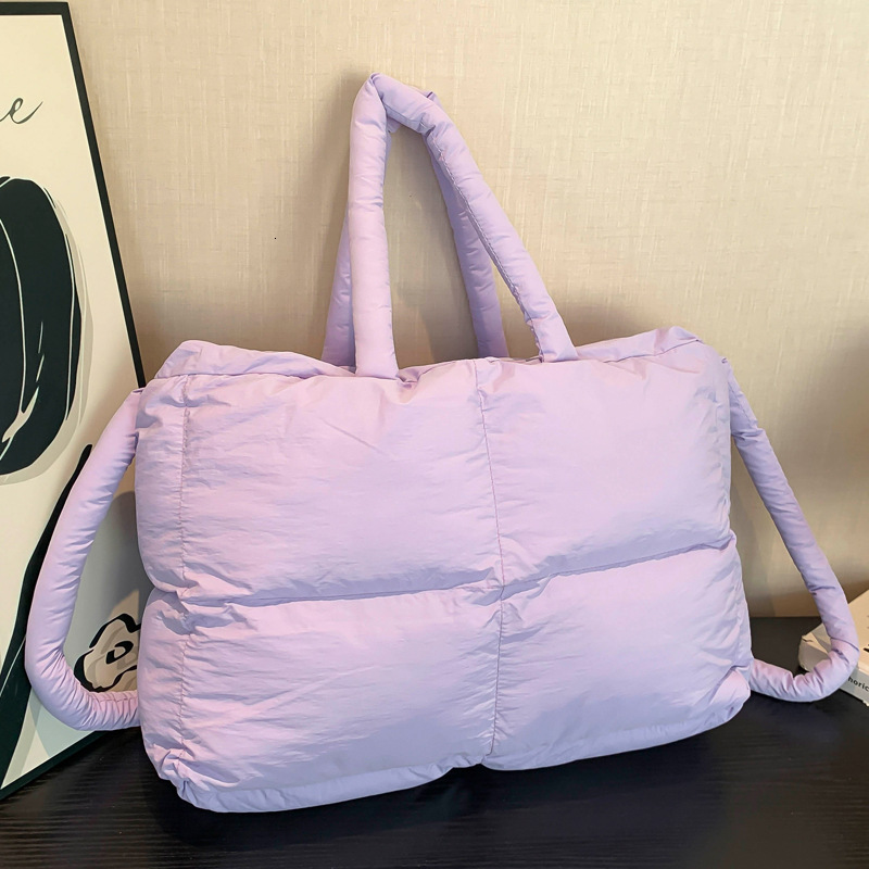 2025S Designer Women S Bag Solid Color Single Shoulder Down Cotton Jacket Women S High End Feeling New Student Tote Bag Hand Held Large Capacity Cloud