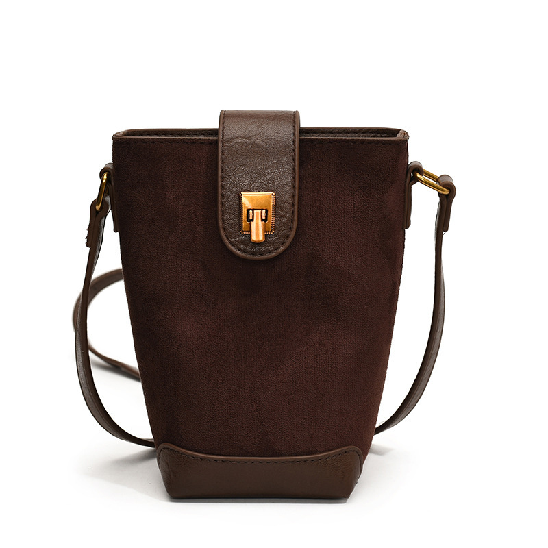 2025S Designer Women S Bag Bucket Women S Korean Version Niche Simple Casual Shoulder New Trendy And Stylish Crossbody Bag