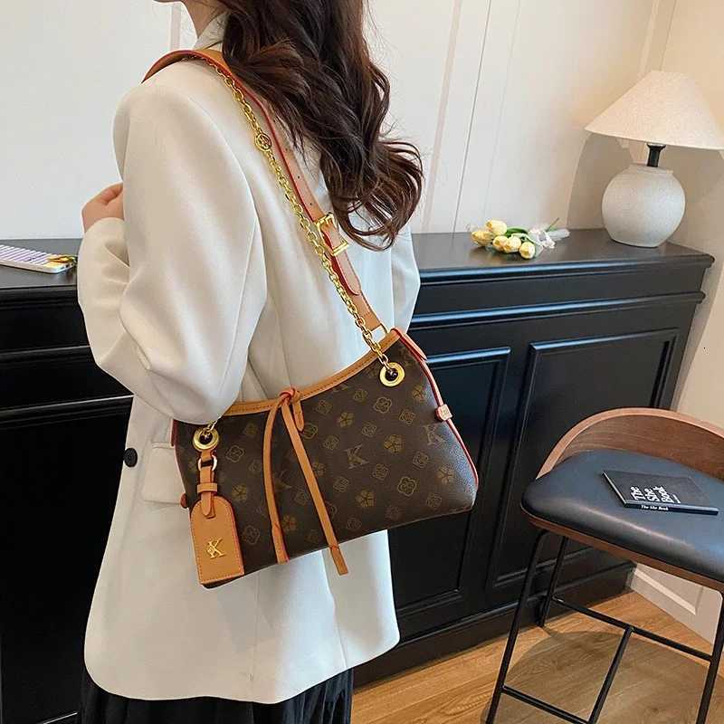 Stylish Classic Leather Ladies Messenger Bag Crossbody Handbag Shoulder Tote For EverydayW251106