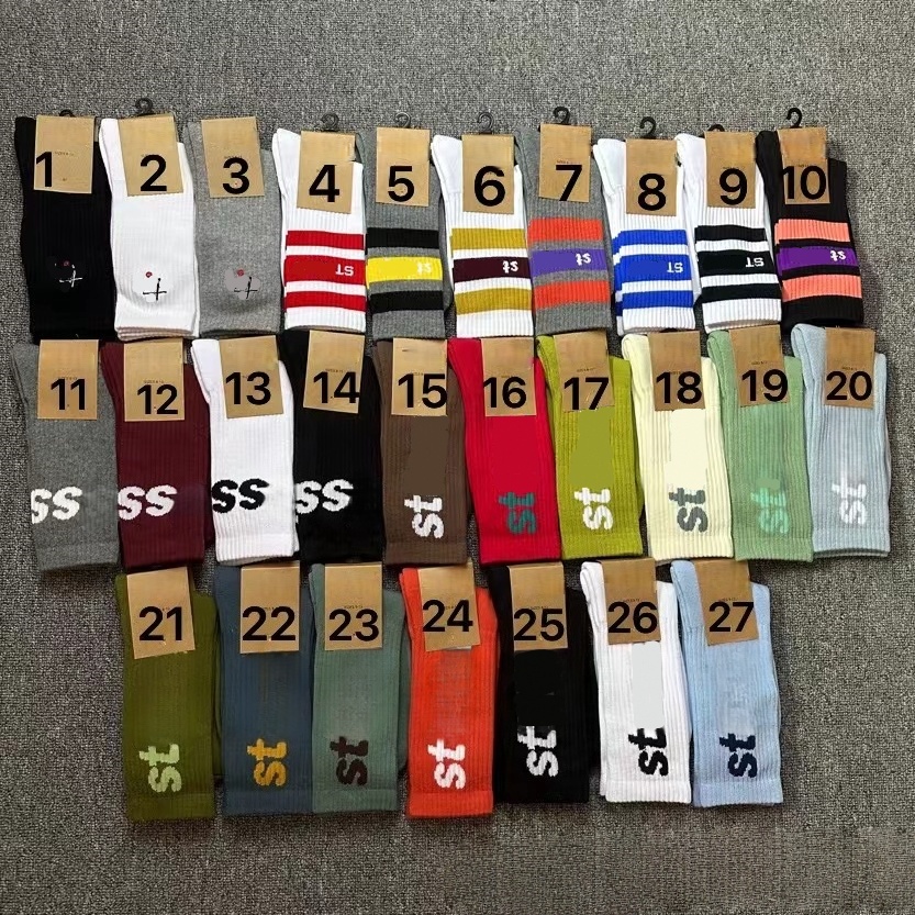 Men's Designer Sports Socks Letter Printed Casual Multi Color Cotton Medium Stocking High Street Fashion Breathable Soft Sport Socks For Men Wome