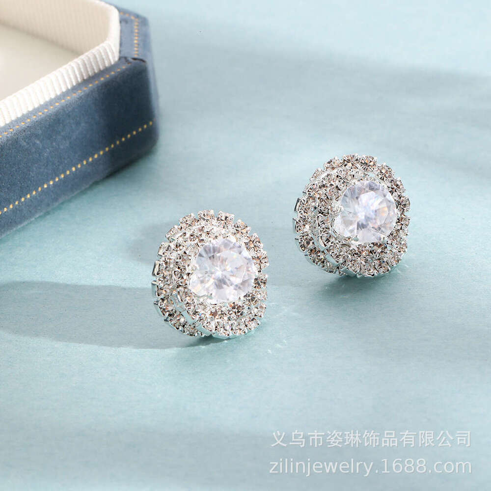 Earrings High grade Small fragrance Delicate small Zircon surround welding copper claw chain rhie earrings