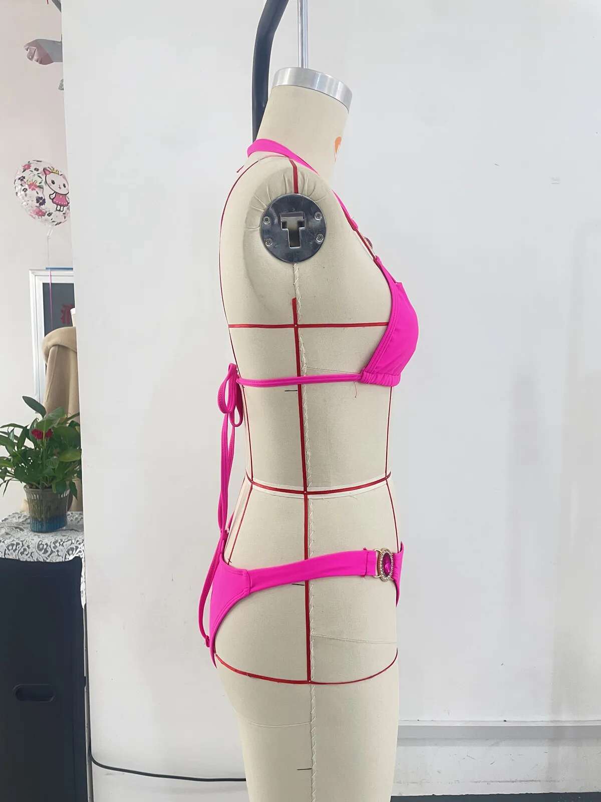 Dongdumaoyi Luxury Rhinestone Bikini Women Sexy Hot Pink Push Up Diamond Thong Swimsuit Brazilian Cut Out Bathing Suit Micro Swimwear