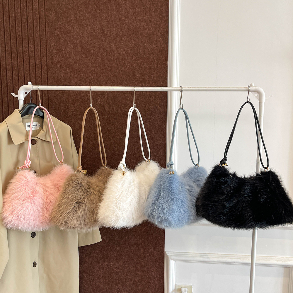 2025S Designer Women S Bag Handheld Plush Autumn Winter New Internet Celebrity Small Fresh Texture Hairy Versatile Tote Women S Bag