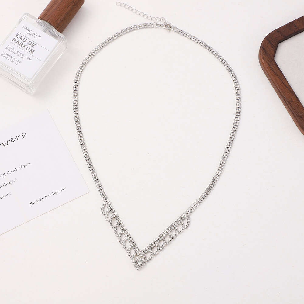 Popular personality sier lace necklace urious temperament dinner party women's collarbone chain