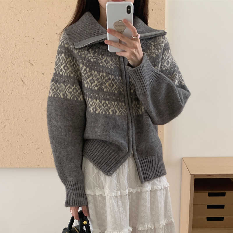KANING Fair Isle Jacquard Zipper Knitted Cardigan 2025 Autumn Winter New Top Christmas Chic Sweater W251107