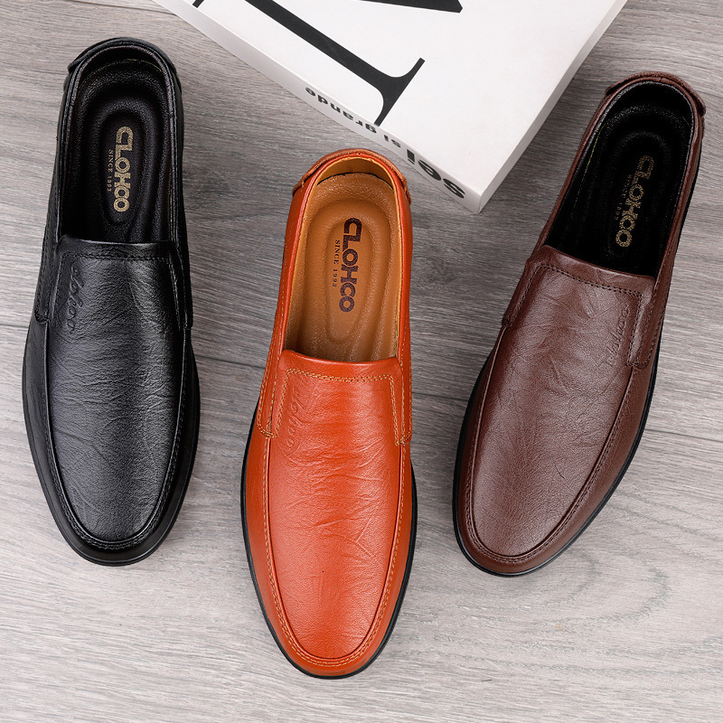 Mens Casual Shoes Fashion Embossed Leather Men Retro British Style Tassels Loafers Mens Slip-on Outdoor Driving Flats 240329