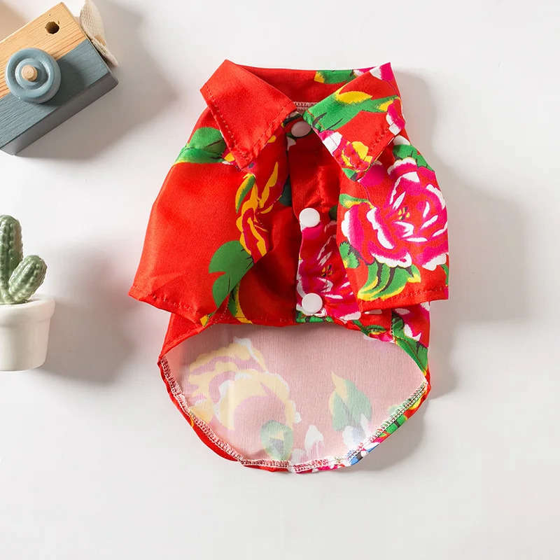 Small and medium-sized dog beach pineapple shirt Hawaiian pet dog cat golden retriever spring and summer season clothing 250407