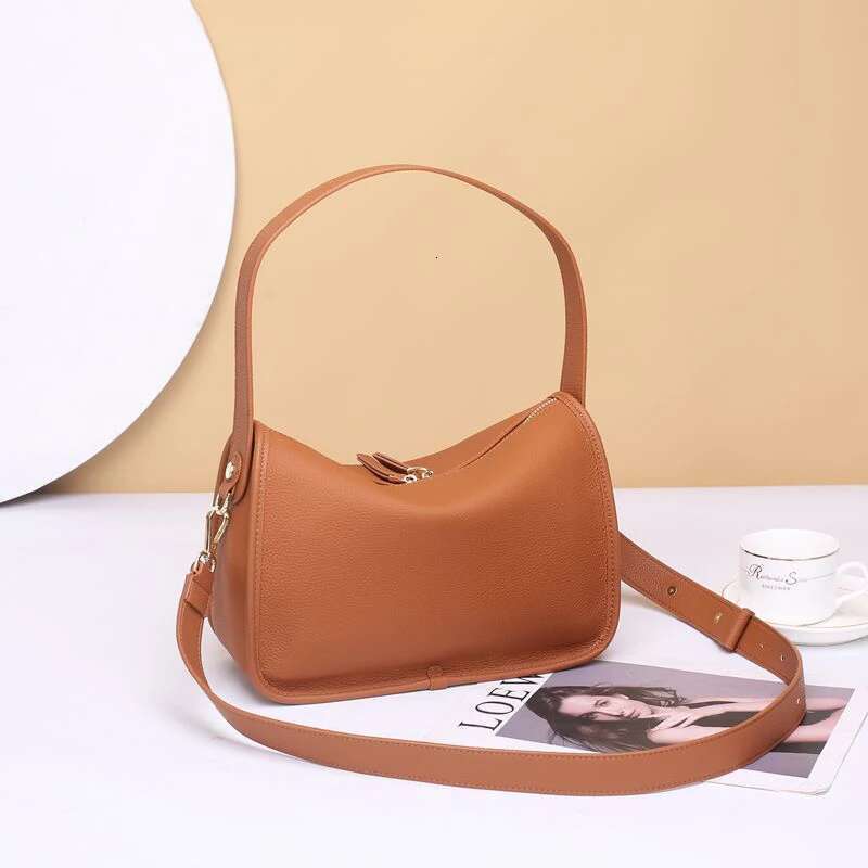 New Lady Versatile Genuine Leather Handbag Fashion Solid Color Female Single Shoulder Bags Women Commute Underarm Messenger Bag