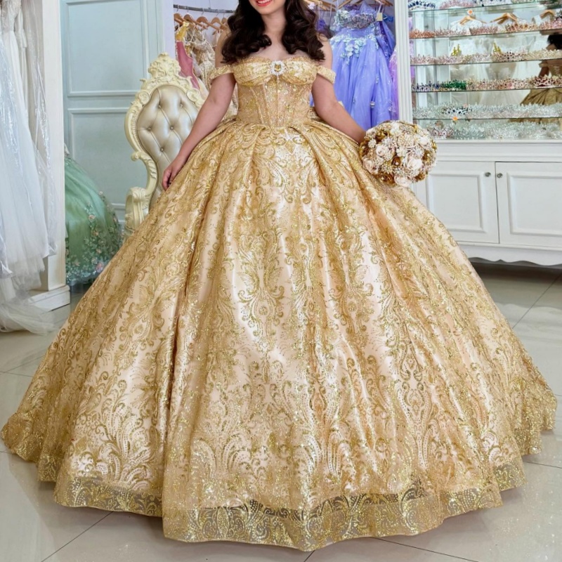 Gold Shiny Princess Quinceanera Dresses Off Shoulder Beads Sequin Applique Lace Bow Tull Sweet 16 Dress Ball Gown Vestidos 15 Anos