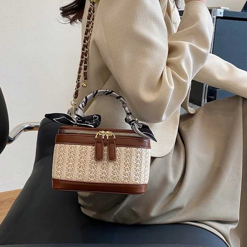 Luxury Brand Inspired Women Shoulder Bag Featuring Signature Details And Generous Size For Everyday EleganceW251106